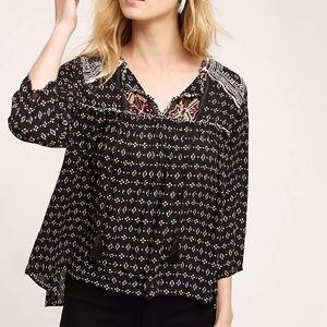 Anthropologie Maeve Emmaline Blouse in Folklore blue white embroidered  -Sz XS